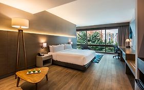 Holiday Inn Express Bogota - Parque La 93 By Ihg