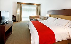 Holiday Inn Express Bogota - Parque La 93 By Ihg